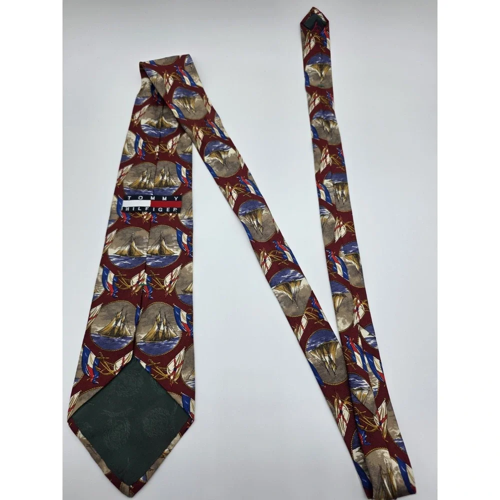 Vintage Tommy Hilfiger Men's Necktie Sailing Nautical Sailboat 100% Italian Silk